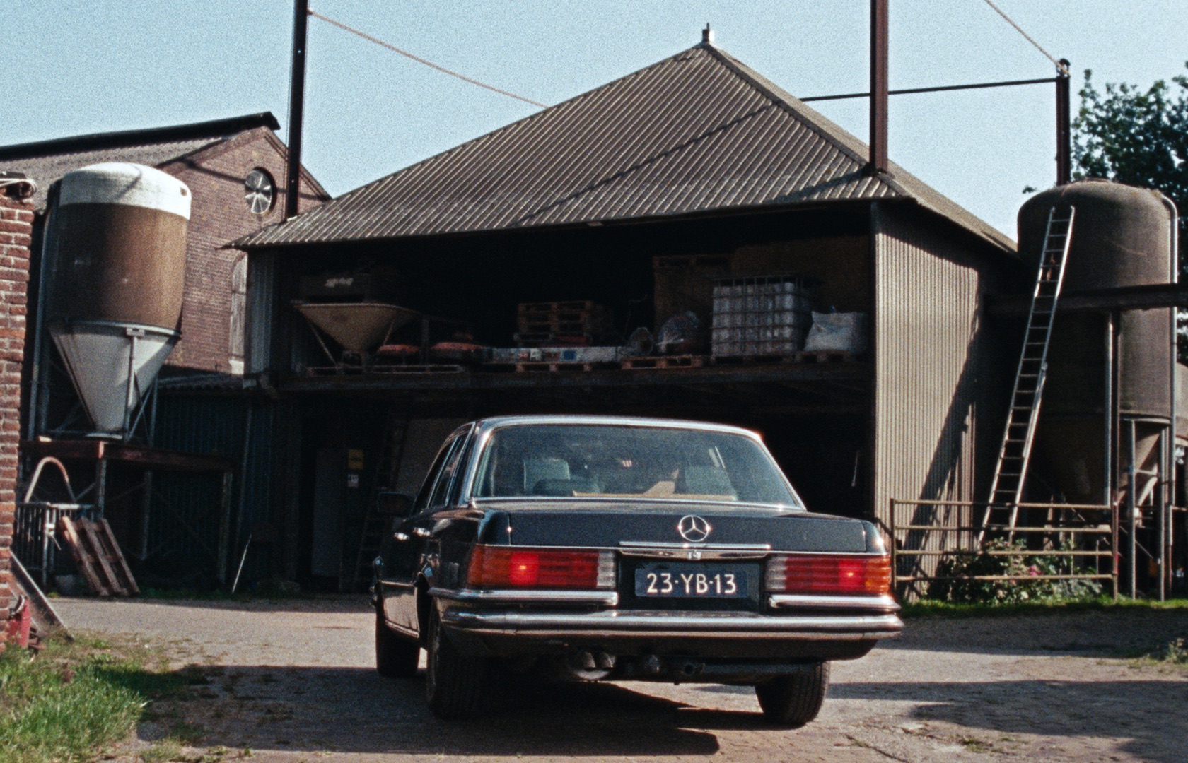 Film still 8 from Onze Zonden, a 2024 fiction film shot by cinematographer Yannick Giraud