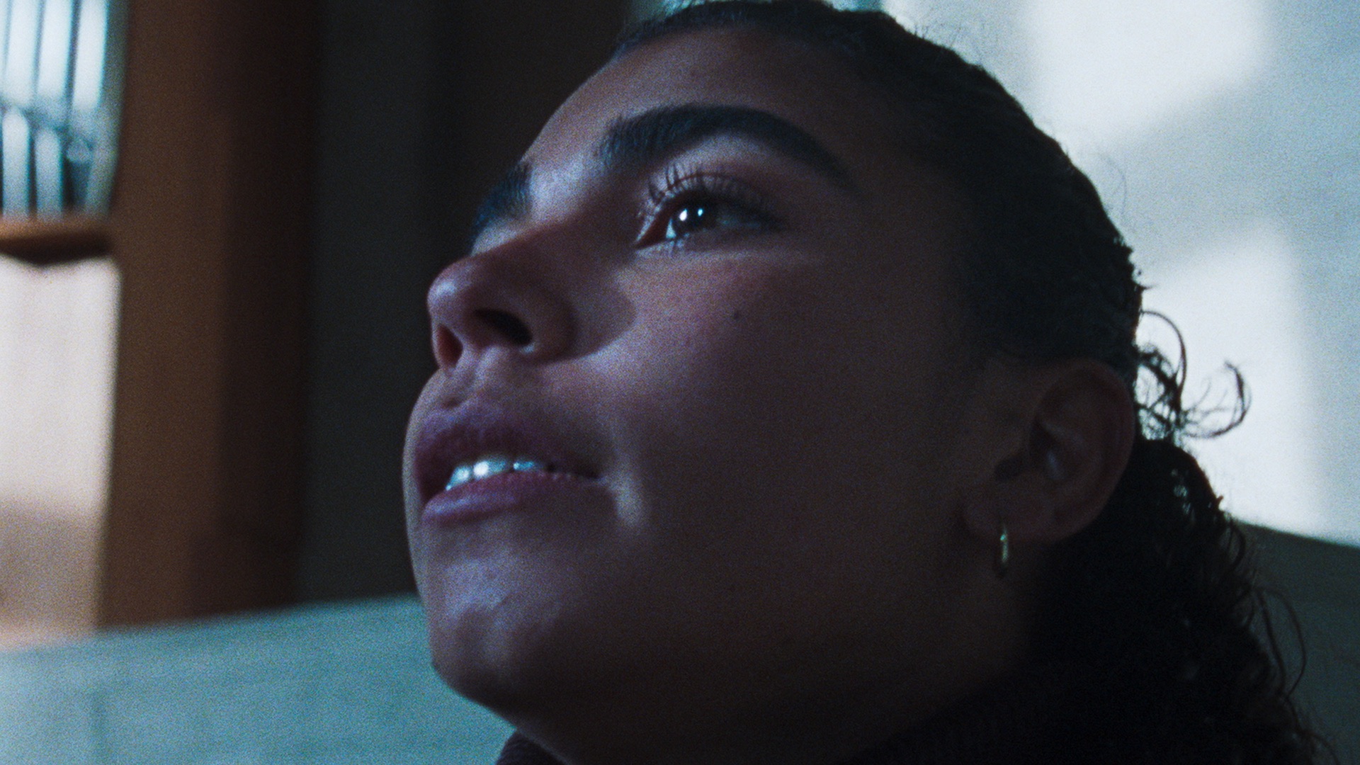 Film still 1 from Voor Aya, a 2022 documentary shot by cinematographer Yannick Giraud