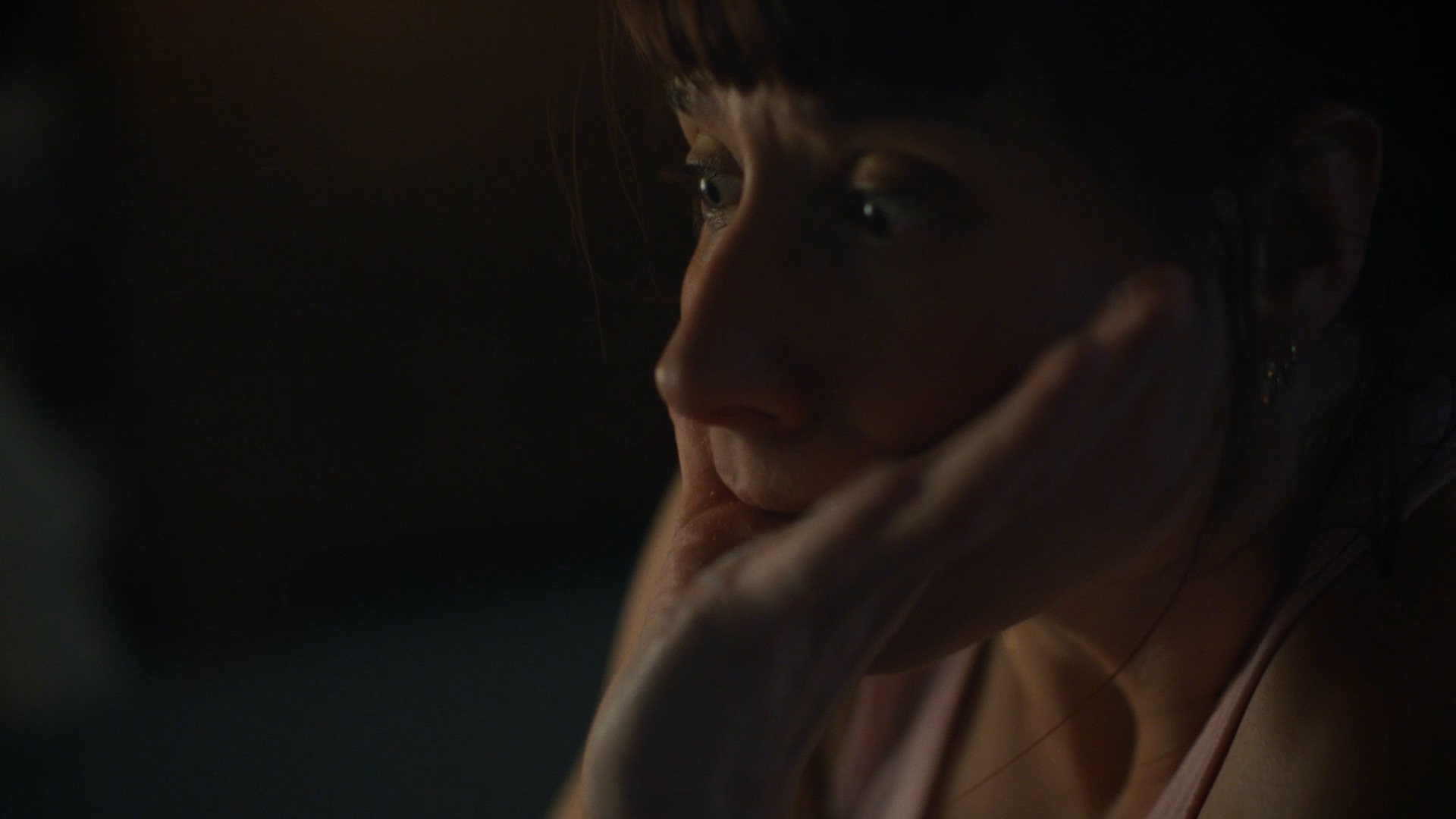 Film still 7 from Anna's Diepvries, a 2025 fiction film shot by cinematographer Yannick Giraud