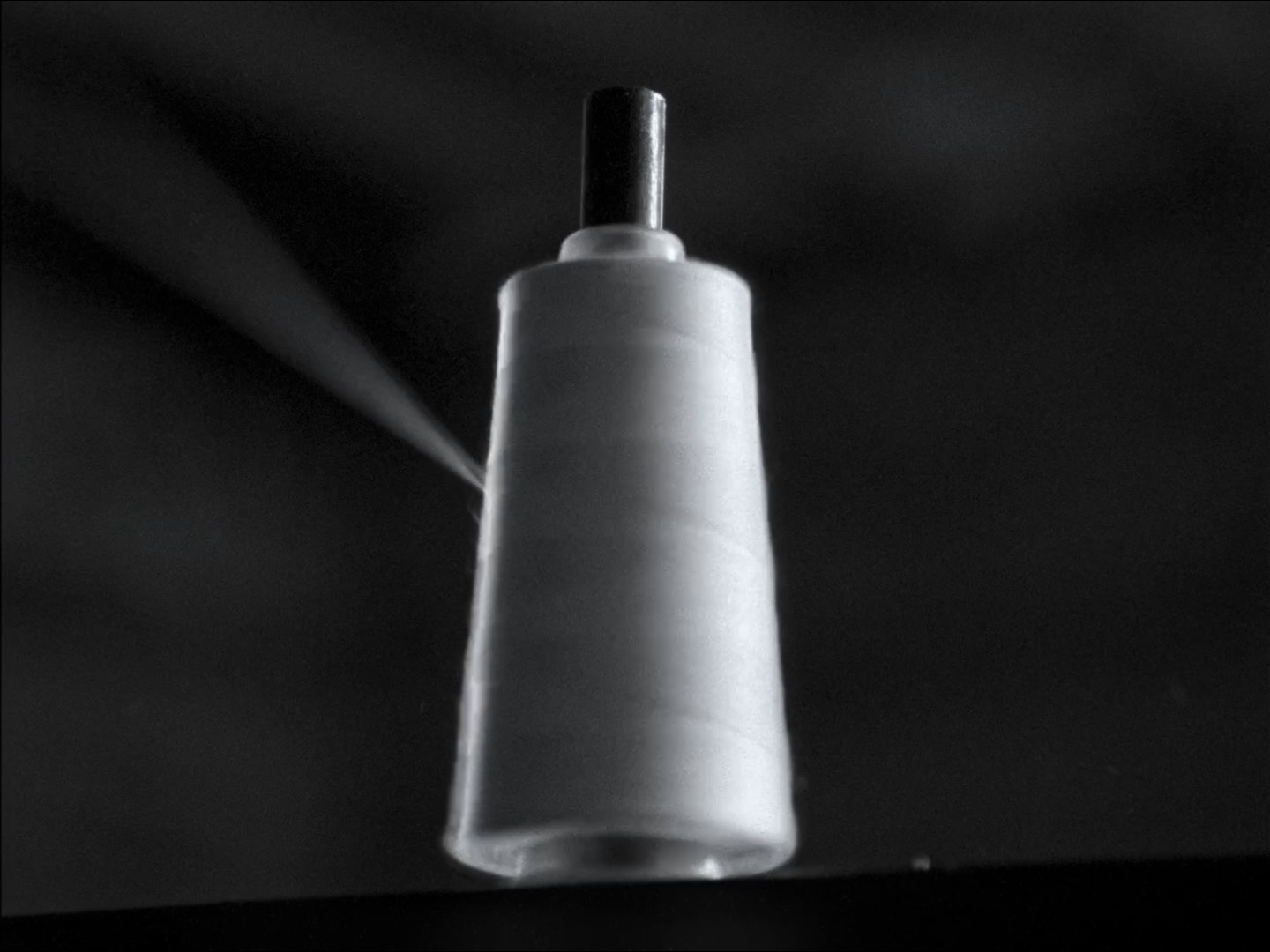 Still 1 from the Weet wat je draagt commercial (2024), shot by cinematographer Yannick Giraud